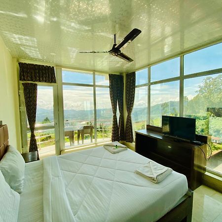 Tulips Village Resorts 우티 외부 사진